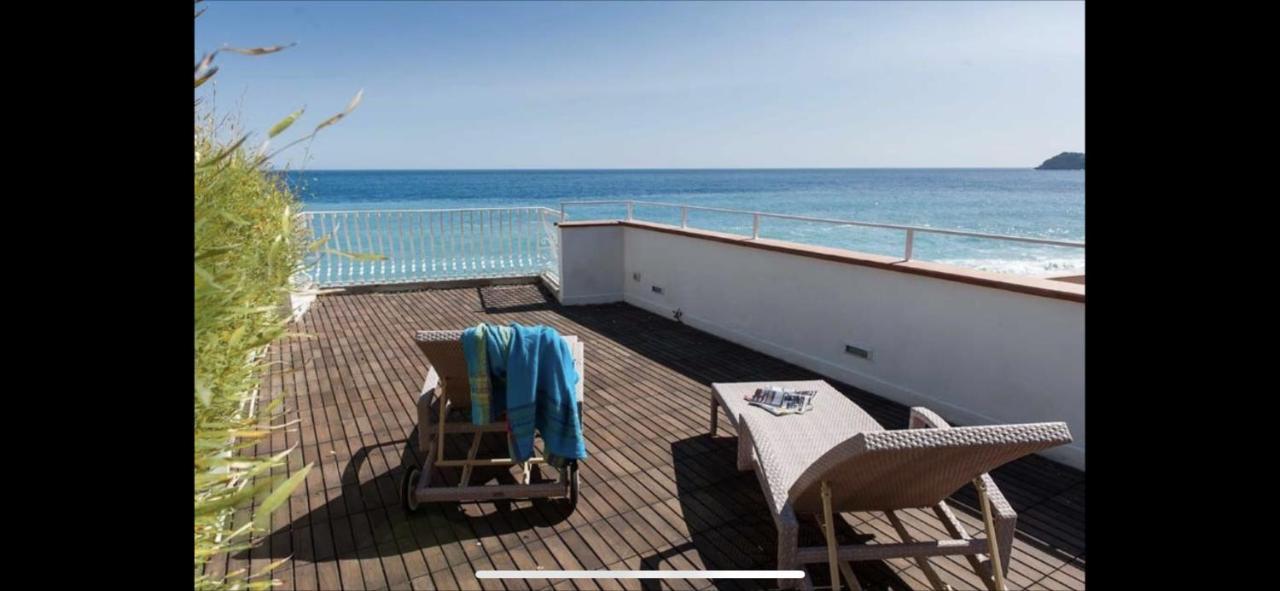 Beach Penthouse Marisol 2Floors, Central Letojanni Eksteriør billede